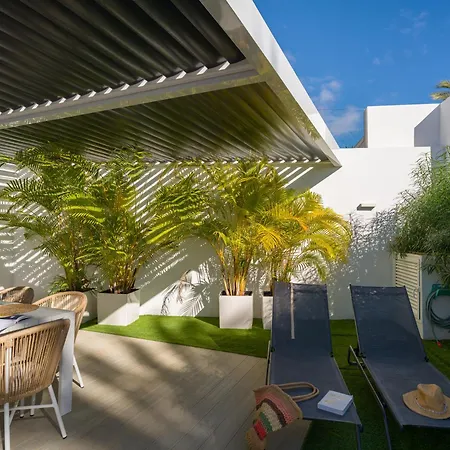 Porto Mare 42 With Heated Pool On The Front Line By Tenpropertiesgc * Pasito Blanco