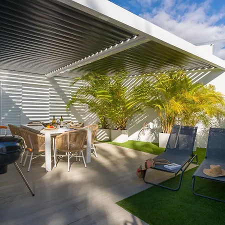 Villa Porto Mare 42 With Heated Pool On The Front Line By Tenpropertiesgc *